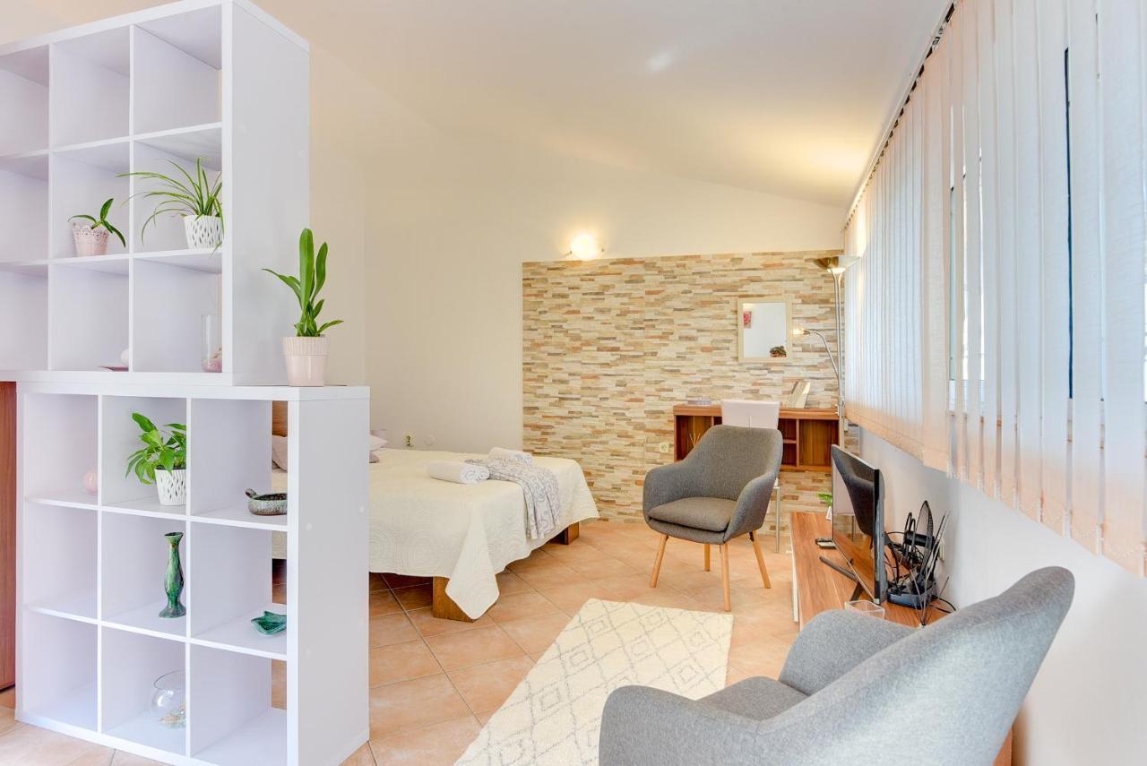 Holiday Home Batel Pula Exterior photo